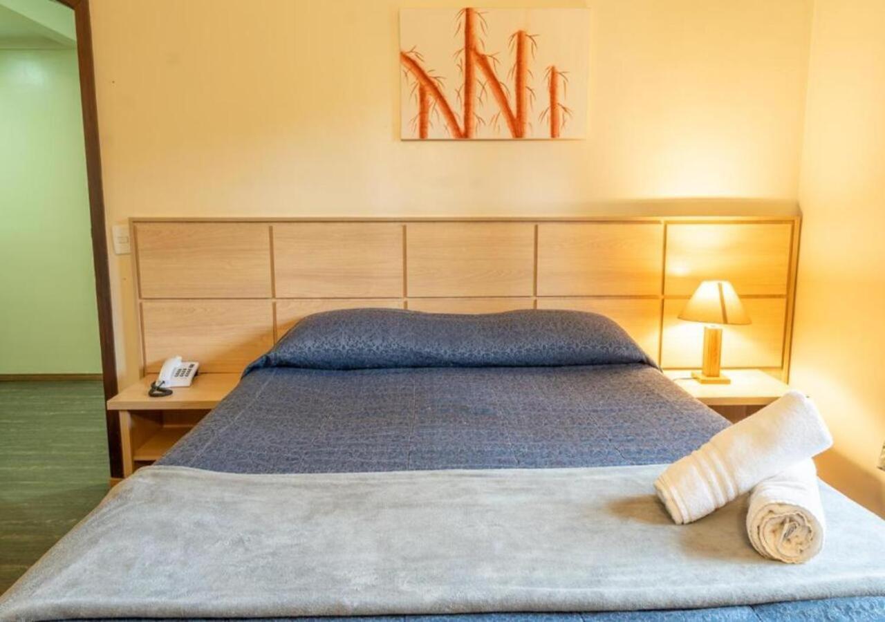 Hotel Euro By Nacional - A 800 Metros Da Capivari 3*