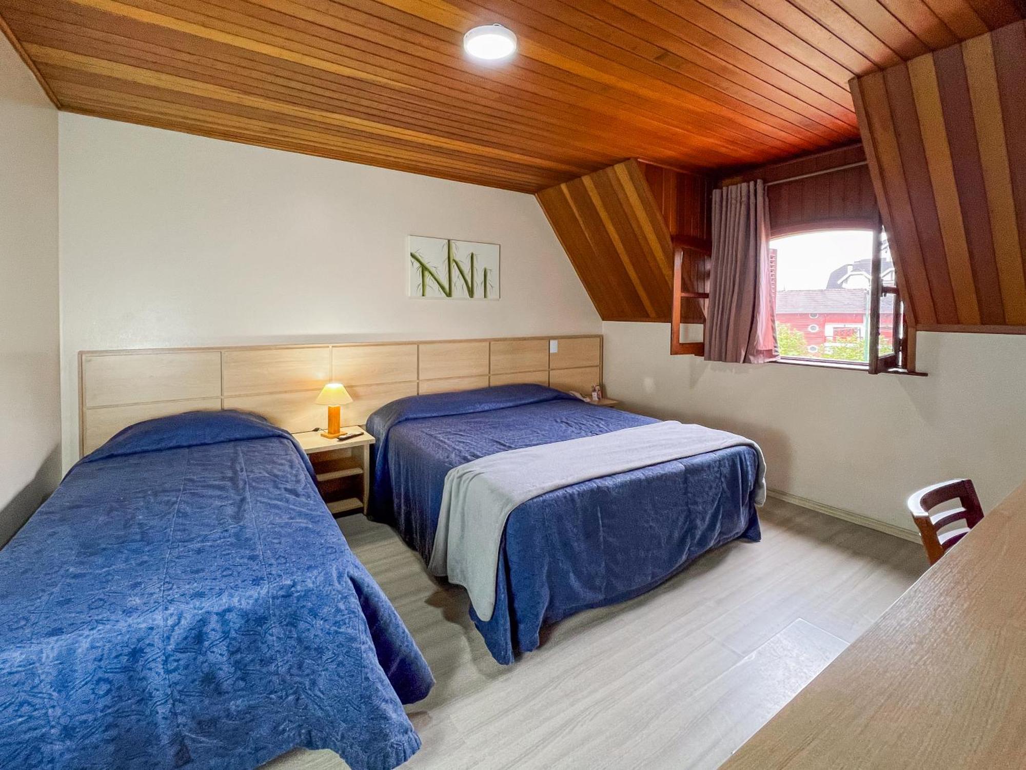 Euro By Nacional - A 800 Metros Da Capivari 3* Campos do Jordao